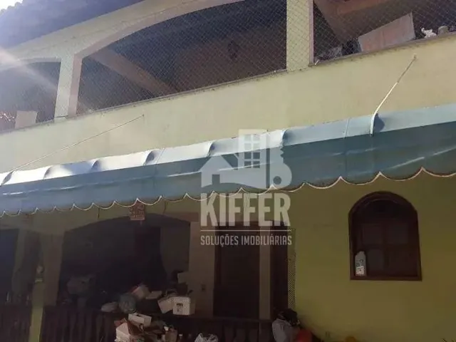 Imagem: Casa com 3 Dormitórios À Venda, 385 M²