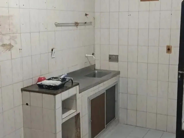 Imagem 4: Vendo Casa Colonial com Piscina ,1 Quarto , Espaço para Fazer Outro...