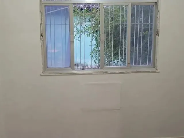 Imagem 5: Vendo Casa Colonial com Piscina ,1 Quarto , Espaço para Fazer Outro...