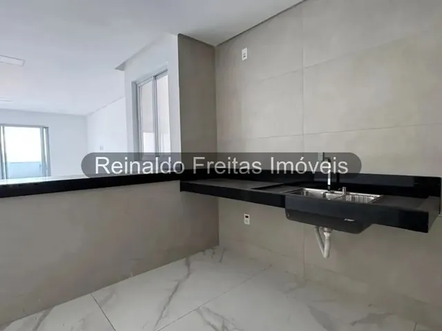 Imagem 1: Apto Prédio Arranha Céu II