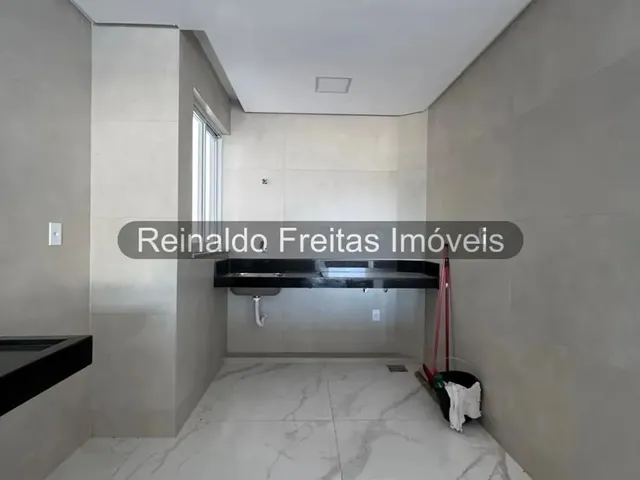 Imagem 5: Apto Prédio Arranha Céu II