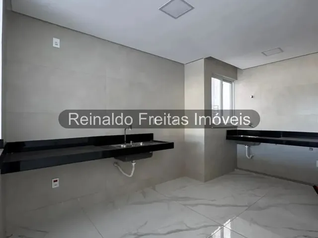 Imagem 8: Apto Prédio Arranha Céu II