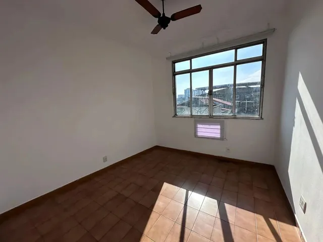 Imagem 8: Oportunidade no Centro de Nilópolis Apartamento 2 Quartos com Garagem