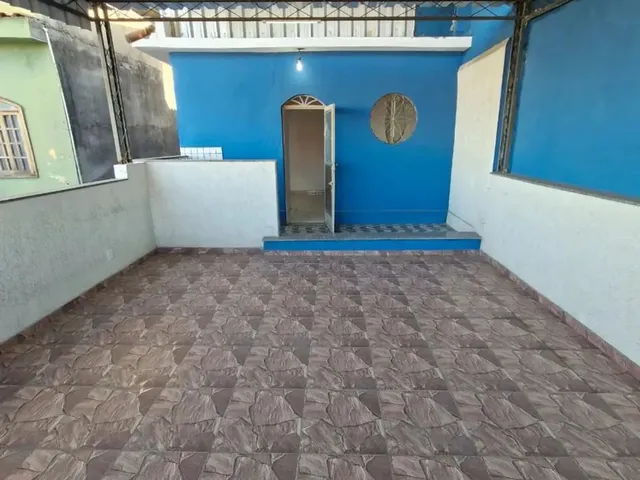Imagem 2: Casa 2 Quartos, com Garagem - Frente de Rua - Nilópolis - Rj