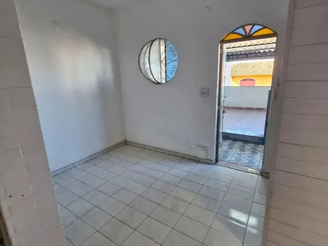 Imagem 14: Casa 2 Quartos, com Garagem - Frente de Rua - Nilópolis - Rj