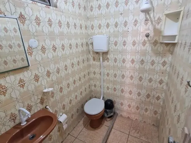 Imagem 3: Casa 2 Quartos, com Garagem - Frente de Rua - Nilópolis - Rj