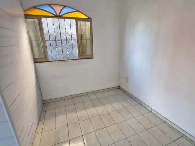 Imagem 16: Casa 2 Quartos, com Garagem - Frente de Rua - Nilópolis - Rj