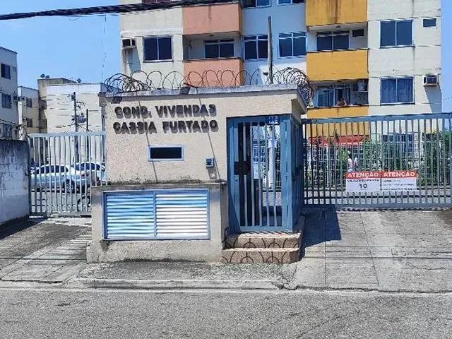 Imagem: O apartamento possui 2 Dormitórios, 1 Banheiro, 1 Vaga na