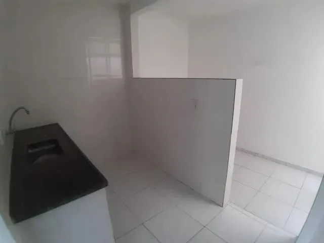 Imagem 5: Casa com 2 Quartos, com 80M2 / Km 32