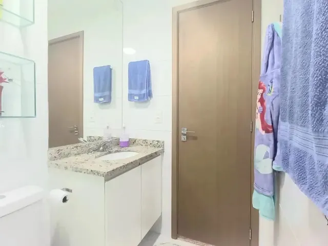 Imagem 13: Apartamento para Venda em Nova Iguaçu, Centro, 3 Dormitórios, 1 Suíte, 2 Banheiros, 2