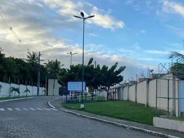 Imagem 1: Aluga-Se Casa em Condomínio Parnamirin Rn