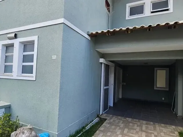 Imagem: A casa em condomínio possui 3 Dormitórios, 1 Suíte, 3