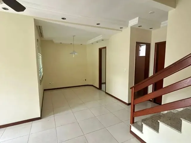 Imagem 5: Granja dos Cavaleiros - Excelente Casa de 3 Qts (1 Suíte) com 2 Vagas de Garagem!!!