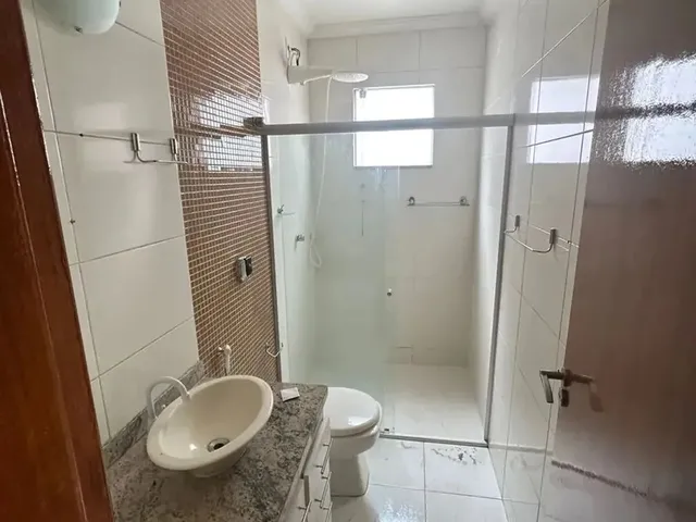 Imagem 13: Granja dos Cavaleiros - Excelente Casa de 3 Qts (1 Suíte) com 2 Vagas de Garagem!!!