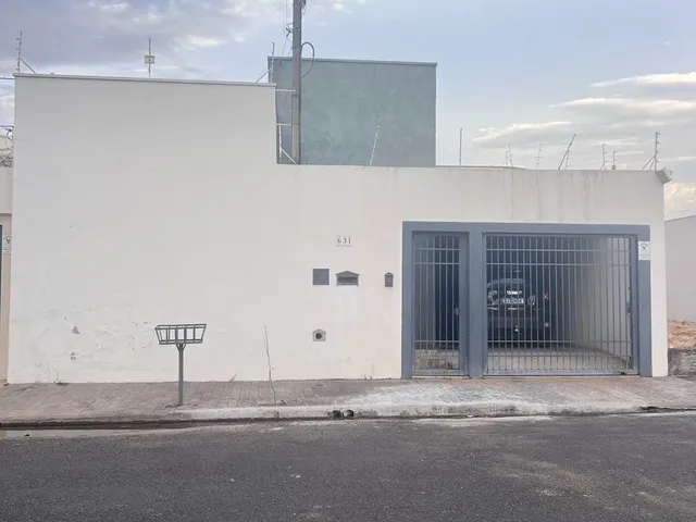 Imagem: Casa Moderna com Móveis Planejados no Alto