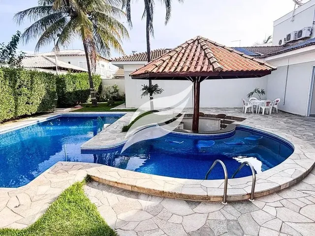 Imagem: Casa com 03 Suítes À Venda no Condomínio