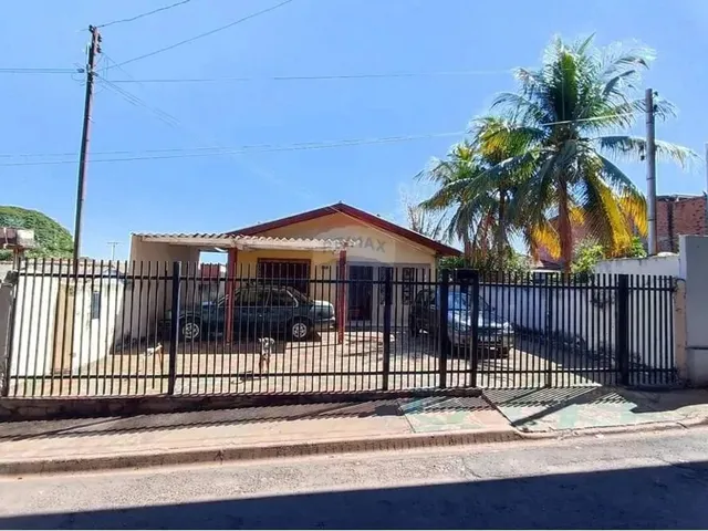 Imagem: Vendo Casa com 3 Quartos 10X40 Centro de