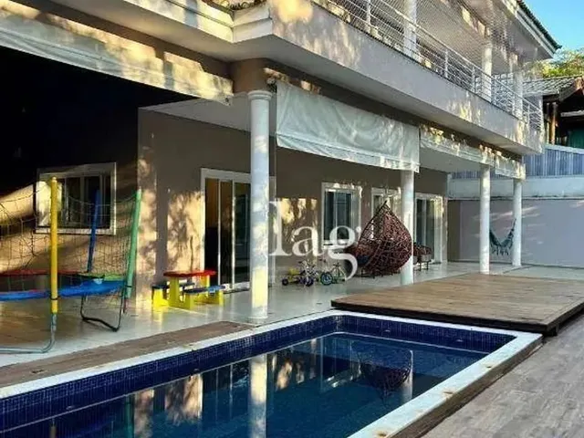 Imagem: Casa com 4 Dormitórios À Venda, 486 M²