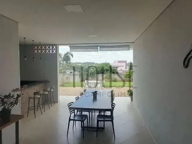 Imagem: Casa com 3 Quartos À Venda, 205 M² por