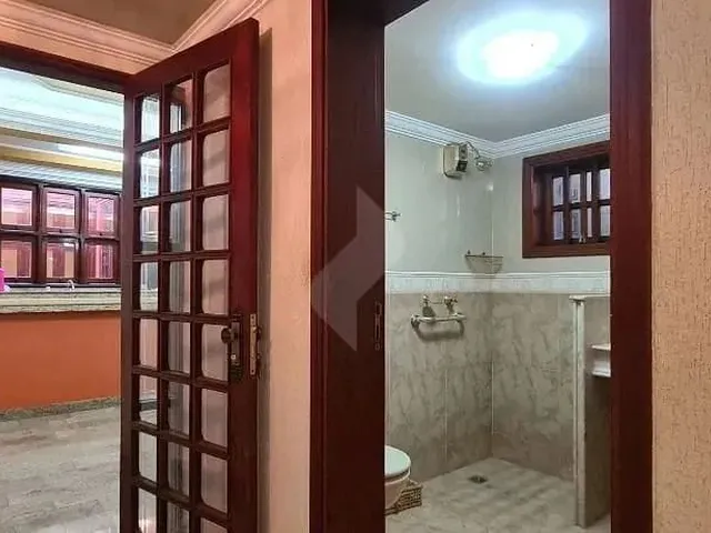 Imagem 16: Casa com 3 Dormitórios À Venda, 339 M² por R$ 800.000,00 - Vila Carvalho - Sorocaba/Sp