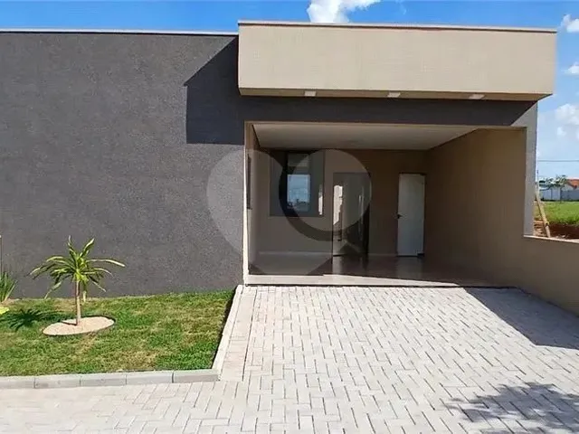 Imagem: Casa com 3 Quartos À Venda em Vila Progresso