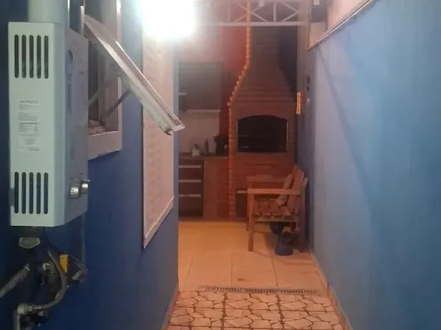 Imagem: Permuto por Casa em Bairro ( Aceito Carros