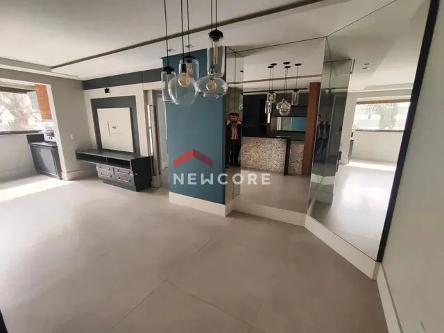 Imagem: O apartamento possui 3 Dormitórios, 1 Suíte, 2 Banheiros,