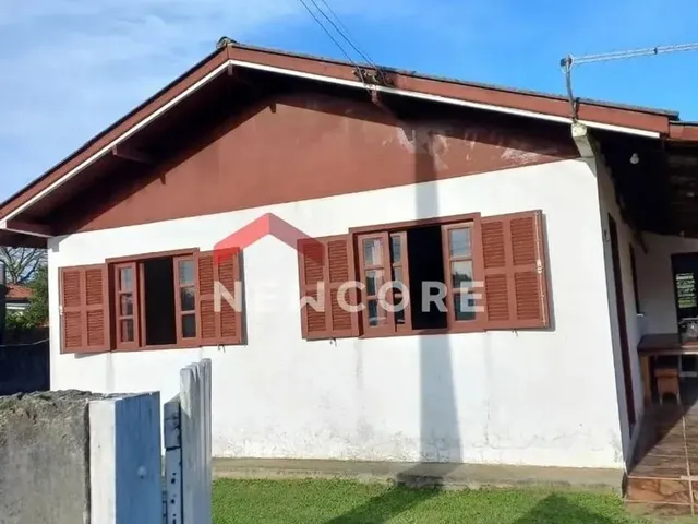 Imagem: Casa em Rua santa Bárbara - Roca Grande