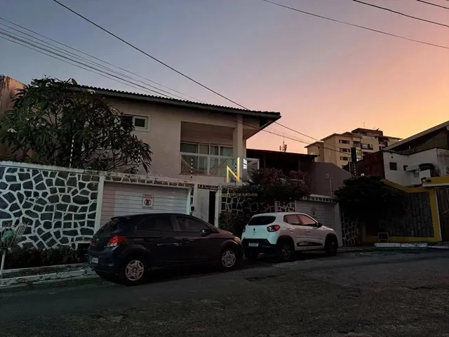 Imagem: Casa com 3 Dormitórios À Venda, 190 M²