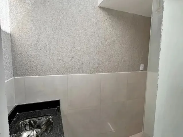 Imagem 15: Casa para Venda em Camaçari, Arembepe (Abrantes), 2 Dormitórios, 2 Suítes, 4