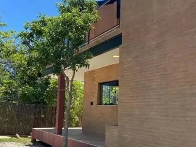 Imagem 4: Casa com 4 Dormitórios À Venda, 180 M² por R$ 1.100.000,00 - Estrada do Coco