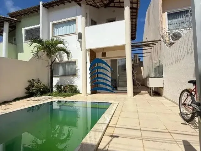 Imagem: Casa Possui 300 M², 3/4 com Suíte, Apoio
