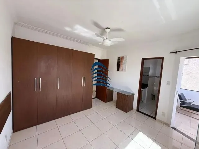 Imagem 15: Casa Possui 300 M², 3/4 com Suíte, Apoio para Empregada, Área de Serviço. Lavabo