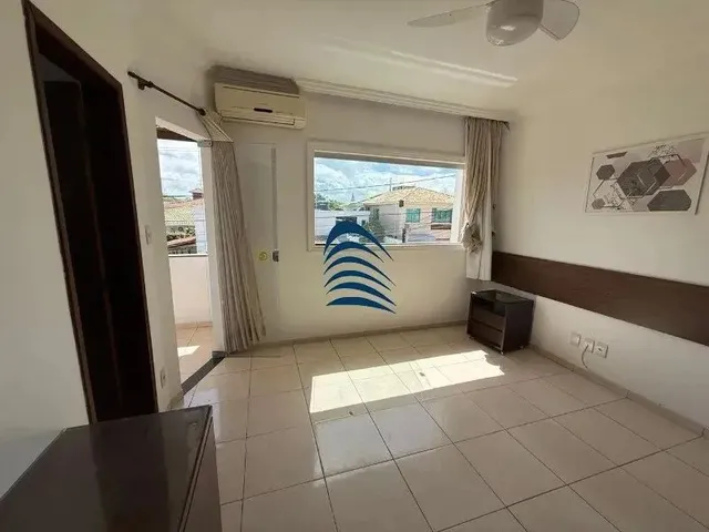 Imagem 10: Casa Possui 300 M², 3/4 com Suíte, Apoio para Empregada, Área de Serviço. Lavabo