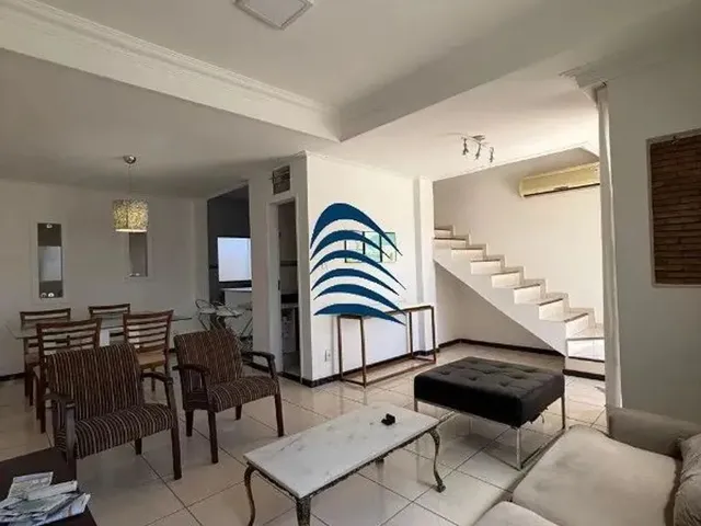 Imagem 12: Casa Possui 300 M², 3/4 com Suíte, Apoio para Empregada, Área de Serviço. Lavabo