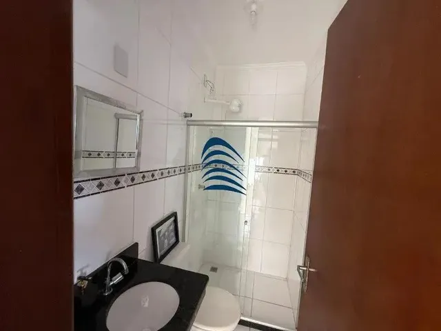 Imagem 9: Casa Possui 300 M², 3/4 com Suíte, Apoio para Empregada, Área de Serviço. Lavabo
