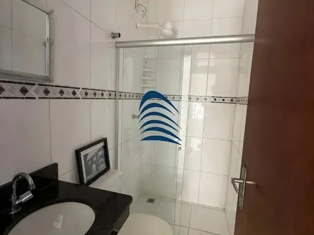 Imagem 6: Casa Possui 300 M², 3/4 com Suíte, Apoio para Empregada, Área de Serviço. Lavabo