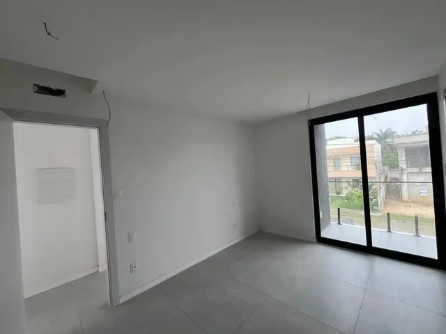 Imagem 13: Casa Duplex para Venda em Camaçari, Catu de Abrantes (Abrantes), 4 Dormitórios, 3
