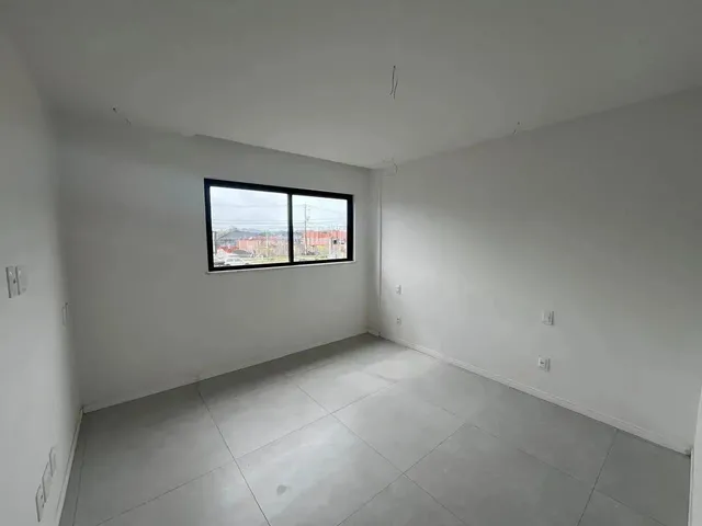 Imagem 6: Casa Duplex para Venda em Camaçari, Catu de Abrantes (Abrantes), 4 Dormitórios, 3
