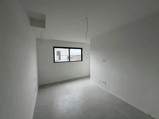 Imagem 5: Casa Duplex para Venda em Camaçari, Catu de Abrantes (Abrantes), 4 Dormitórios, 3