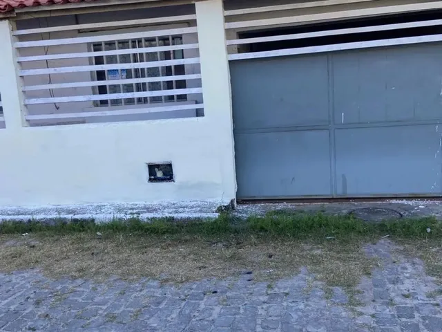Imagem: Vende-Se Casa Arembepe - Caraúna