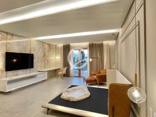 Imagem 4: Casa de Luxo em Condomínio, Jardins de Ibiza, 3 Suítes, Eusébio