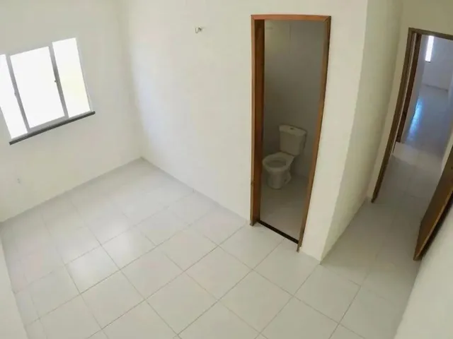 Imagem: Casa com 2 Banheiros no Ancuri em Repasse