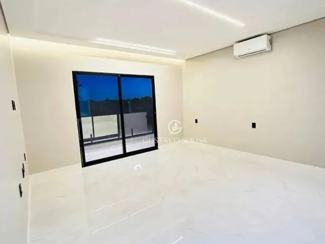 Imagem 6: Vendo Excelente Casa Duplex no Condomínio Lake Eusebio 4 Suítes 6 Vagas, Piscina Por