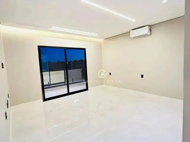 Imagem 3: Vendo Excelente Casa Duplex no Condomínio Lake Eusebio 4 Suítes 6 Vagas, Piscina Por