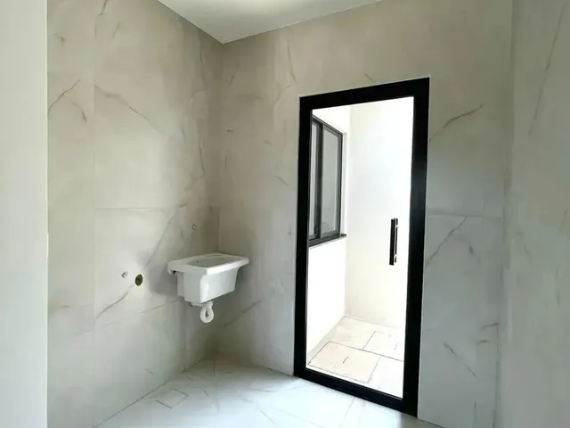Imagem 12: Casa em Rua Privativa no Eusébio de 3 Dormitórios com Acesso as Principais Avenidas Do