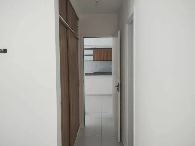 Imagem 10: Apartamento de Repasse no Centro do Eusébio com Varanda e Suíte