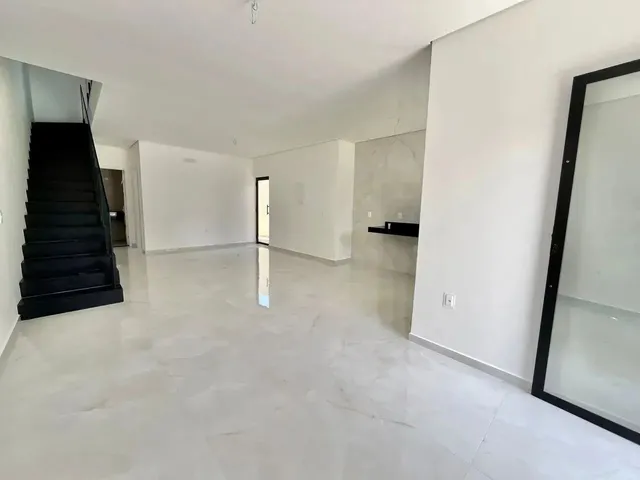 Imagem 3: Casa Duplex em Rua Privativa no Centro do Eusébio | 4 Suítes | 3 Vagas