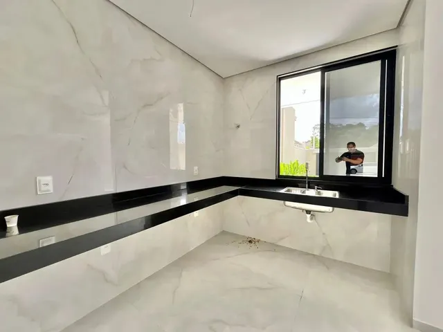 Imagem 15: Casa Duplex em Rua Privativa no Centro do Eusébio | 4 Suítes | 3 Vagas