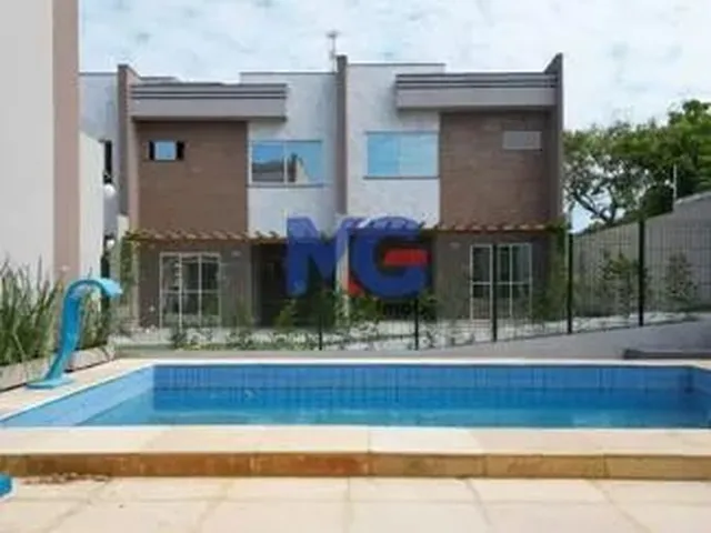 Imagem: Casa com 107M² com 03 Quartos no Bairro